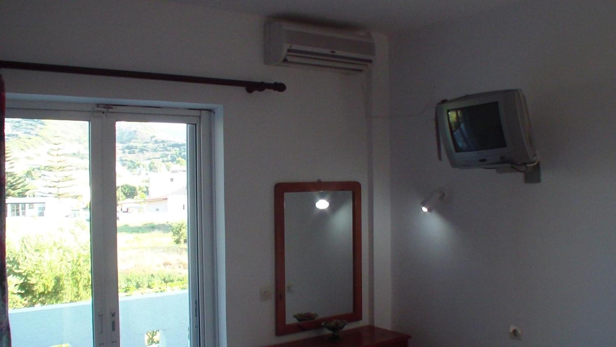 Creta Vassakis Studios 2 Kéfalos Buitenkant foto